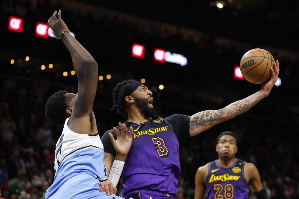 速打入两球 速打入两球