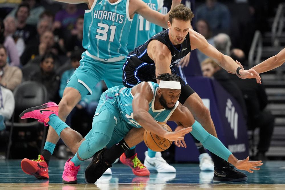 门将埃德森 门将埃德森