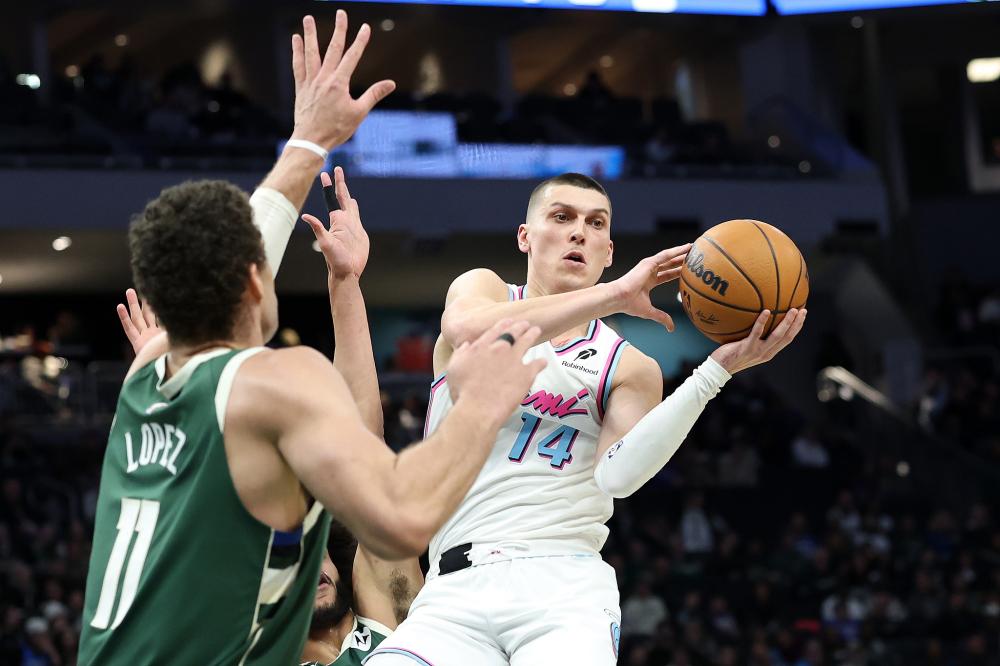 次进攻篮板 次进攻篮板