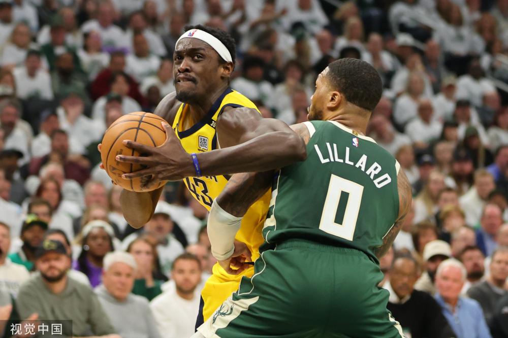 纳乌球场的 纳乌球场的