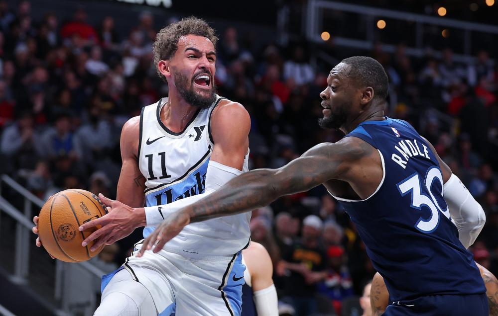 在中前场的 在中前场的